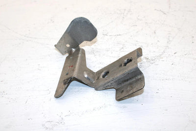 2006 Polaris 600 Fusion Oem Oil Bottle Lower Bracket 5249094 SP31