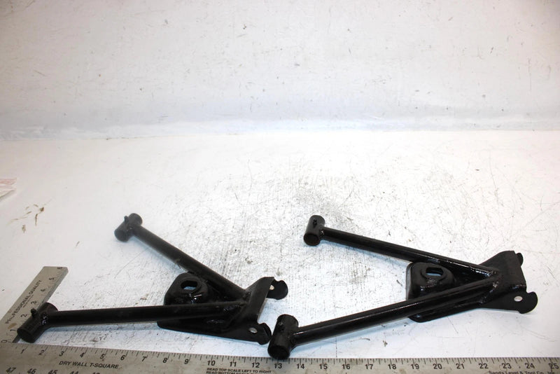 1999 Polaris Sportsman 335 Oem LH RH Upper Control Arm (Set) 1040587-067 AP17