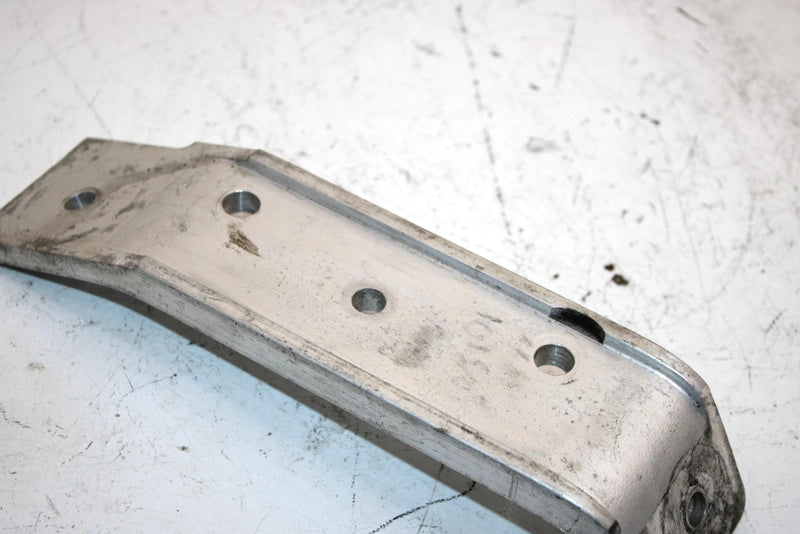 02 Polaris Xc Sp 500 Oem Left Motor Mount Plate 5245465 Q4023