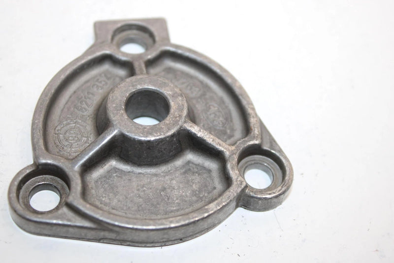 2001 Bombardier Traxter Oem Oil Pump Cover 420211852 AB10