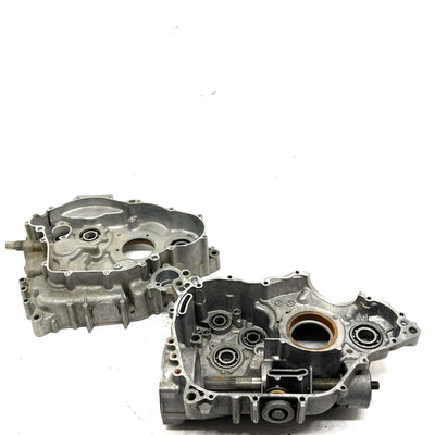 2002 Yamaha Big Bear 400 YFM400F 4x4 OEM Crankcase 4KB-15100-04-00 AY52
