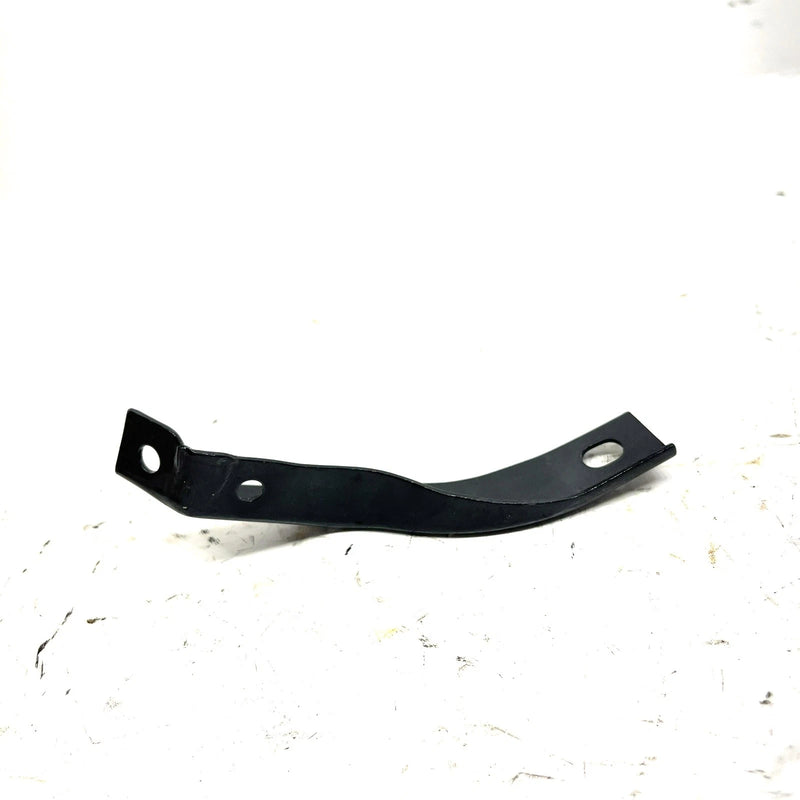null Suzuki ALT125 OEM Front Right Fender Bracket 53213-18901 AS31