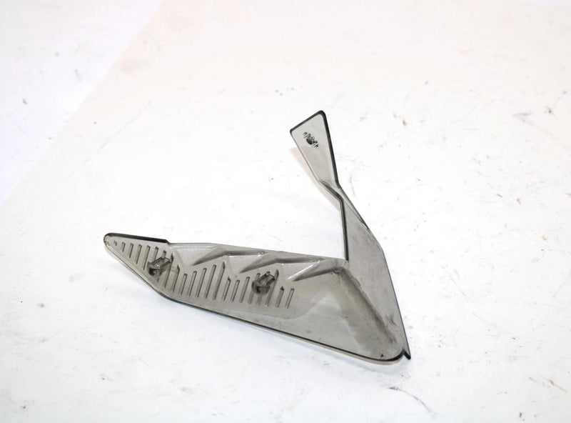 2017 Ski-doo Grand Touring 900 OEM Right Deflector 517305776 SS65