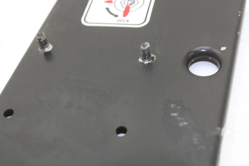 96 Arctic Cat Panther Deluxe OEM Front Plate Bracket 0716-137 SA104