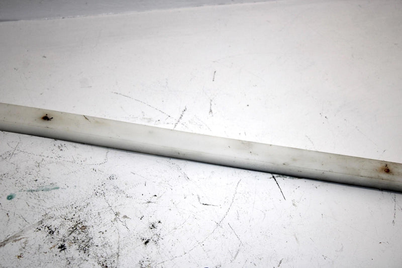 99 Arctic Cat Panther 440 Oem Tunnel Wearstrip 0706-671 SA29