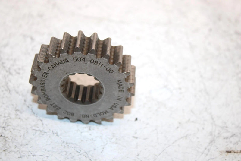 06 Ski-doo Gsx 600 Ho Sdi Oem 22T Upper Gear 504091100 SS14