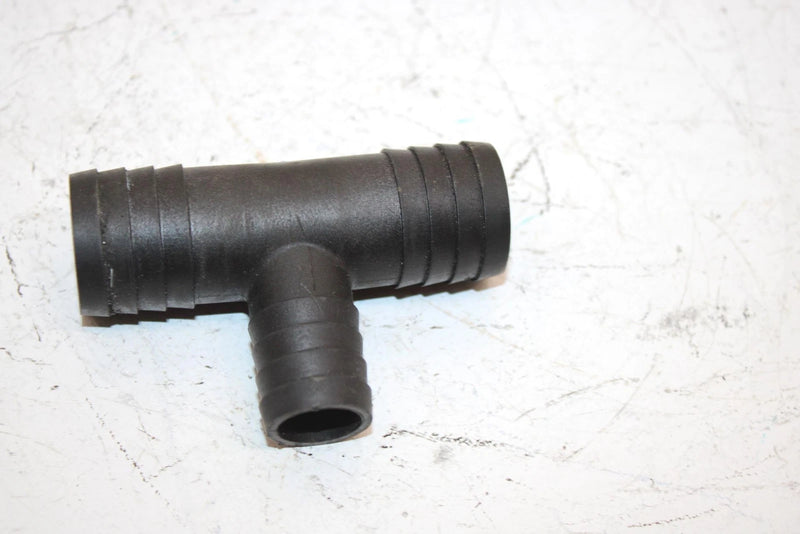 03 Polaris Rmk 700 Oem Coolant Hose Tee Connector 7052260 SP191