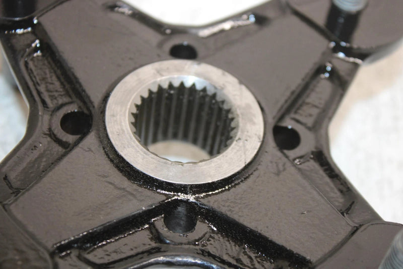 2019 Can-am Outlander 570 Oem Wheel Hub 705501900 AB9
