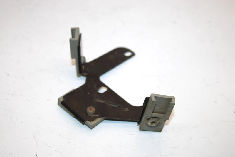 03 Bombardier Quest 650 Oem Speedometer Bracket 710000159 AB1