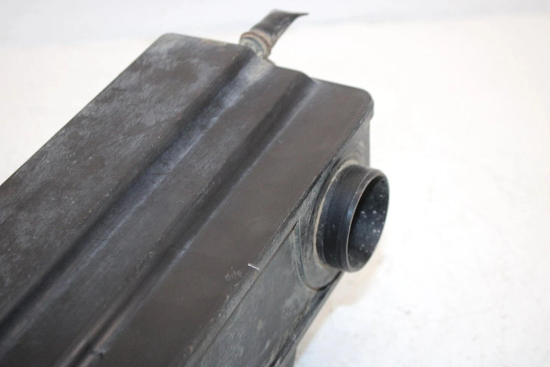 1985 Honda Atc125ma Oem Airbox 17210-943-000 AH44