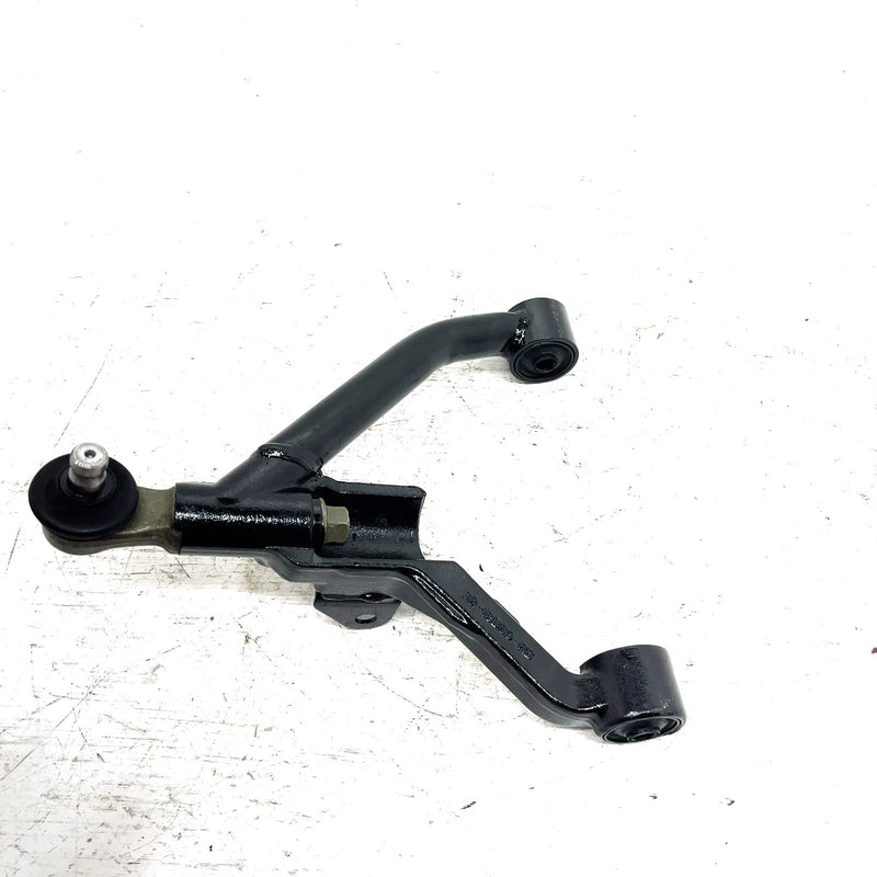 2000 Suzuki King Quad 300 4x4 OEM Front Right Upper A Arm 52430-19B81 AS34