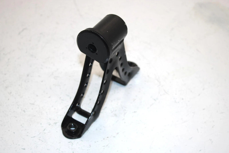 01 Yamaha  Kodiak  2wd Oem Front Upper Engine Mount 5GH-21315-00-00 AY29