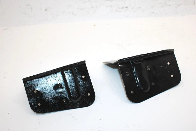 1988 Yamaha Phazer Oem Rear Tunnel Bracket Pair 83V-21910-01-00 SY26