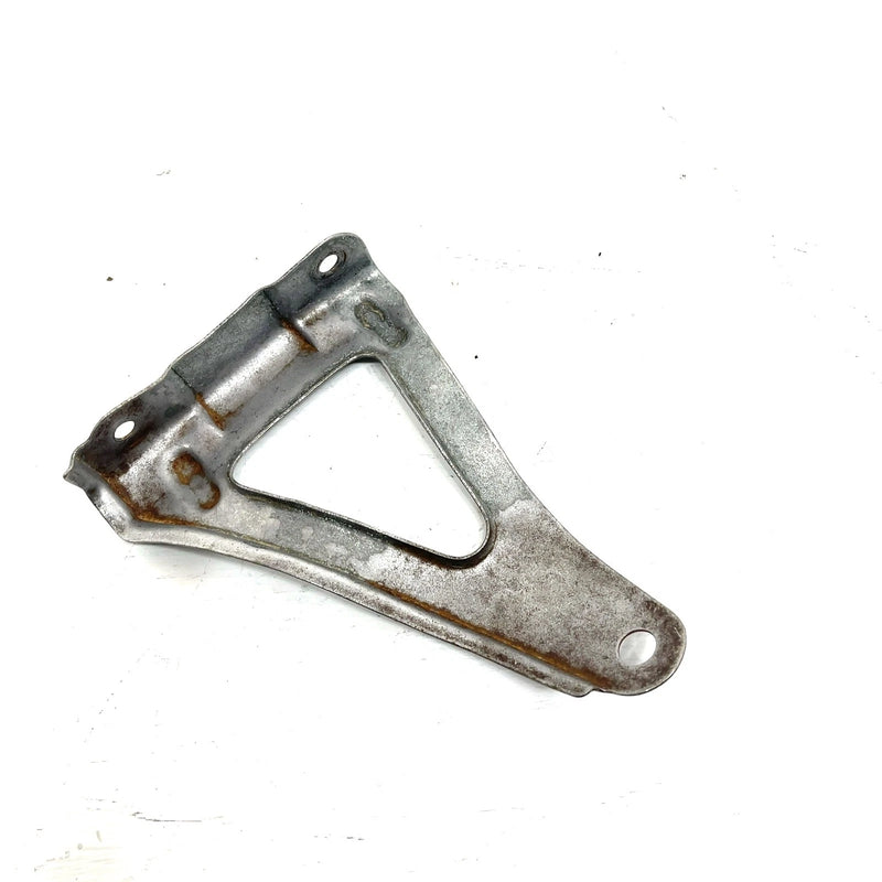 86-88 Honda FourTrax 200 2x4 OEM Left Fender Support Stay 80124-HB3-840 AH91