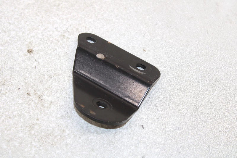 00 Polaris Trail Blazer  Oem Rear Engine Mounting Bracket 5247948 AP137