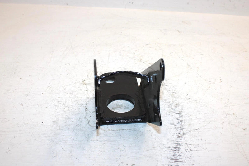 2003 Bombardier Quest 500 Oem Hitch Mount 705500244 AB13 