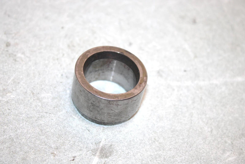 05 Yamaha  Bruin  4wd Hunter  Oem Drive Shaft Collar 90387-252R2-00 AY38