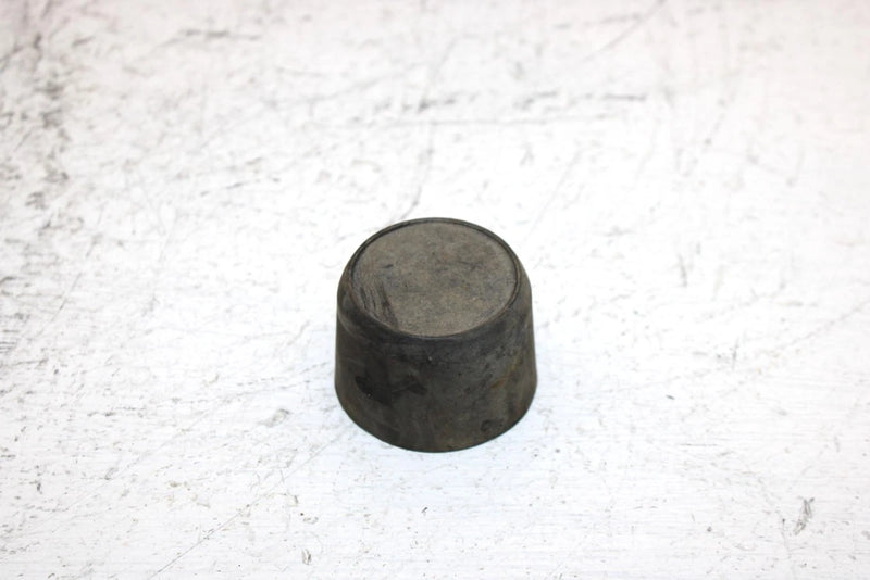 2005 Polaris Sportsman 90 Oem Hub Rubber Cap Pair 0450829 AP174