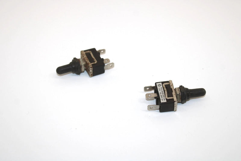 Ski-doo Oem Hand Warmer Switch Pair With Covers 410107300 Q4579