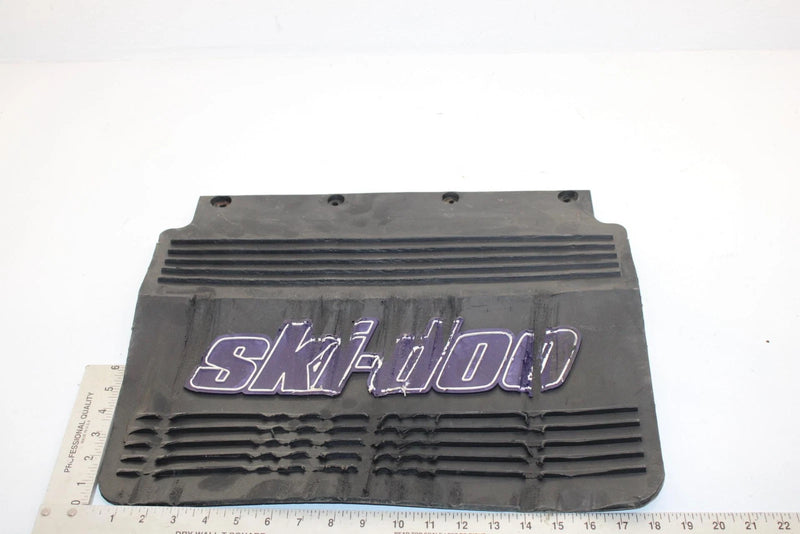 96 Ski-doo Formula Iii 600 Oem Snowflap 572076502 SSS1