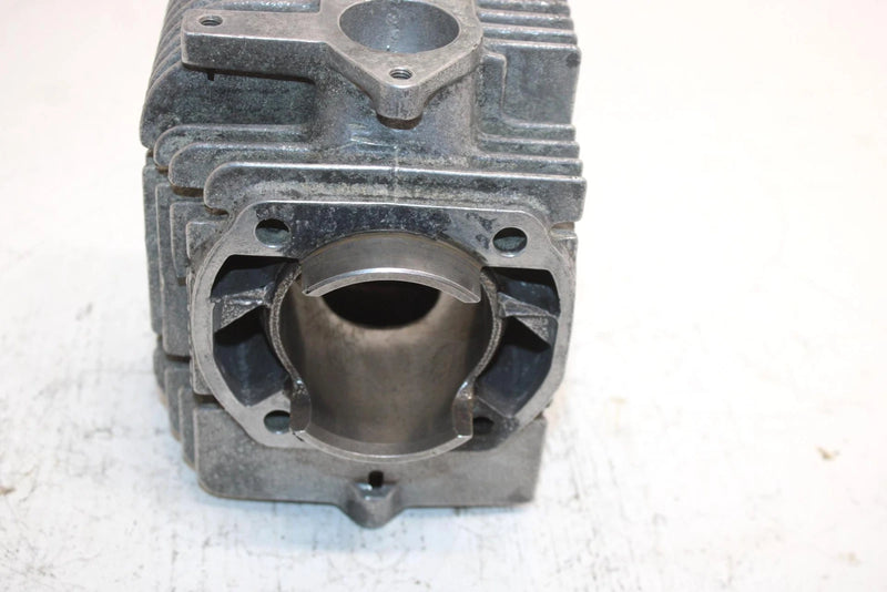 88 Yamaha Excel Iii Oem 60mm Bore Right Cylinder 8G8-11311-00-00 SY12