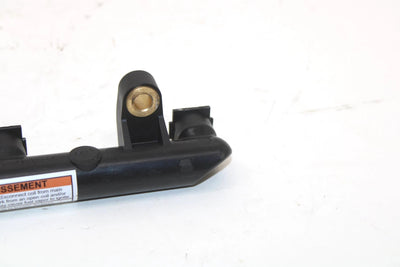 2017 Ski-doo Grand Touring 900 Oem Injector Rail 420874965 SS65