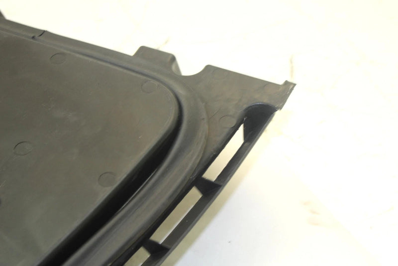1999 Kawasaki Jet Ski 1100 Stx Oem Front Storage Lower Lid Duct 14073-3758 JK0