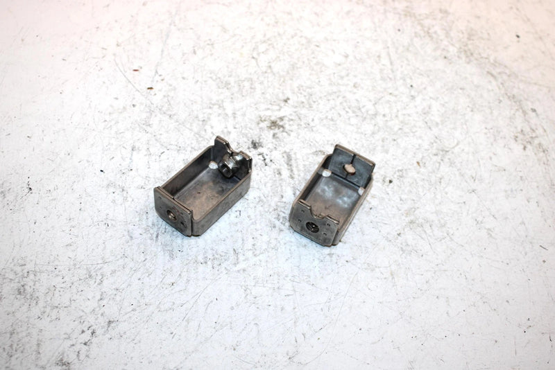 1993 Yamaha Waverunner 650 Oem Short Fuel Tank Bracket Pair EU0-67777-03-00 JY23