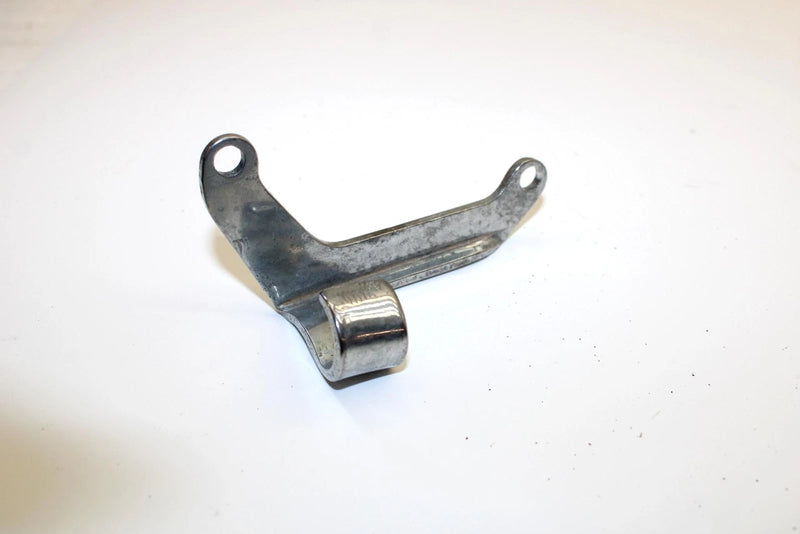 89 Suzuki Quadrunner 160 LT160E 2x4 OEM Reverse Cable Bracket 58871-02c00 AS16