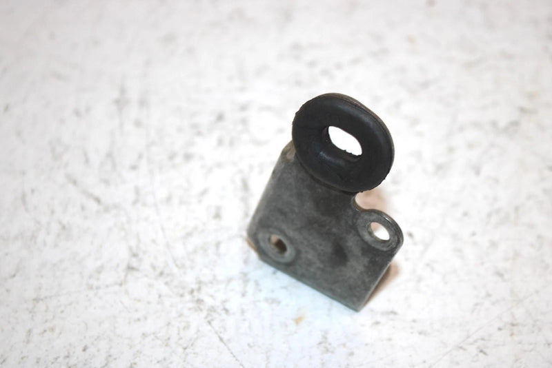 07 Honda Trx 250 Fourtrax Recon Es Oem Speed Sensor Protector 11359-HM8-B10 AH38
