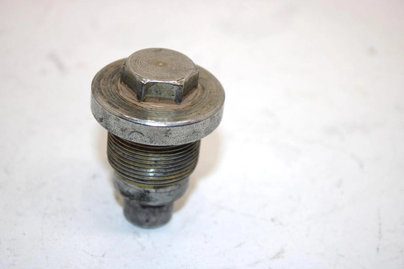 03 Bombardier Quest 650 Oem Right Pivot Bolt 706000092 AB1.1