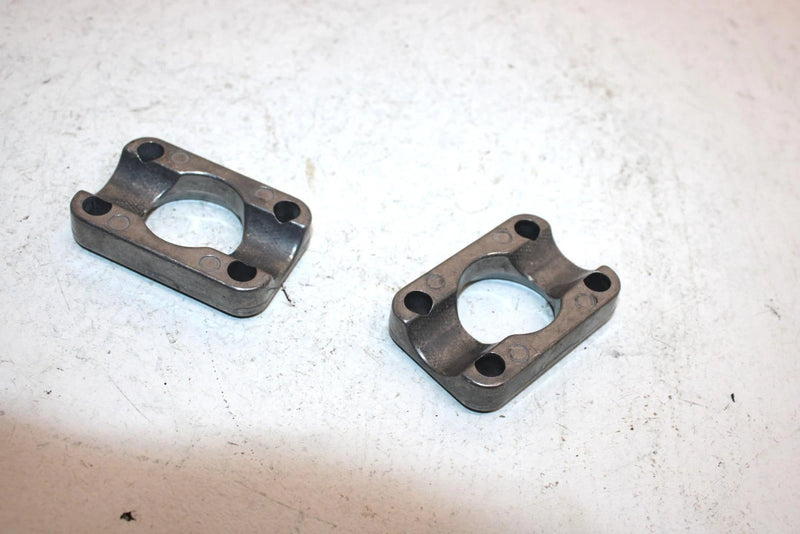 1995 Sea-doo Gti Oem Handlebar Clamp Pair 277000142 JS53