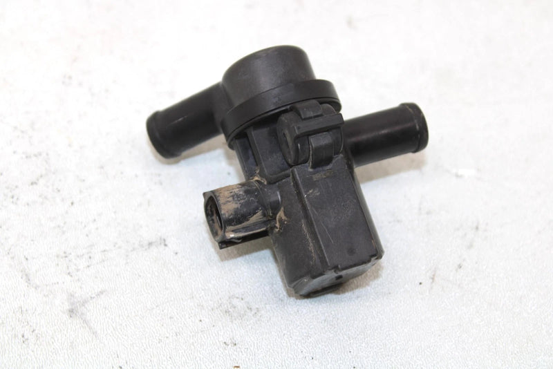 2015 Yamaha Viking Vi Oem Air Cut Valve 2BG-14840-00-00 XY0