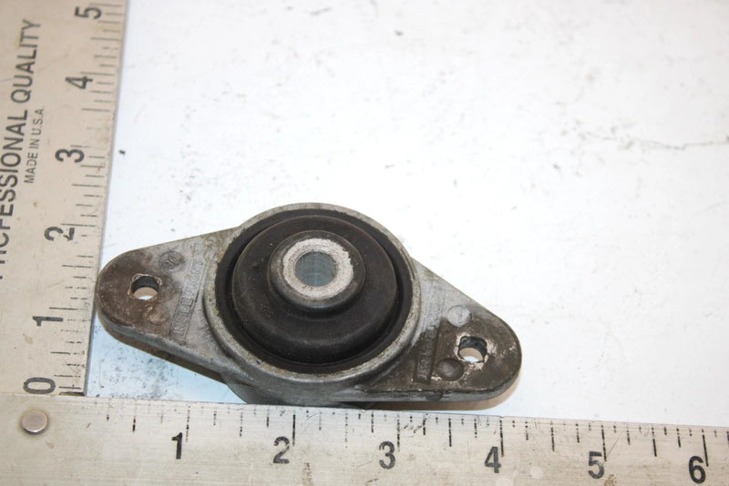 07 Polaris Fst Iq Oem Engine Motor Mount Damper 3021719 SP8