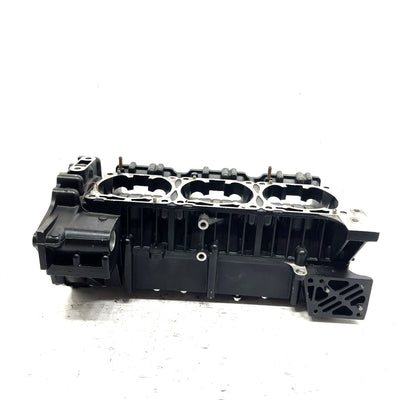 01-03 Yamaha WaveRunner XLT1200 OEM Crankcase 68N-15100-00-8P JY27
