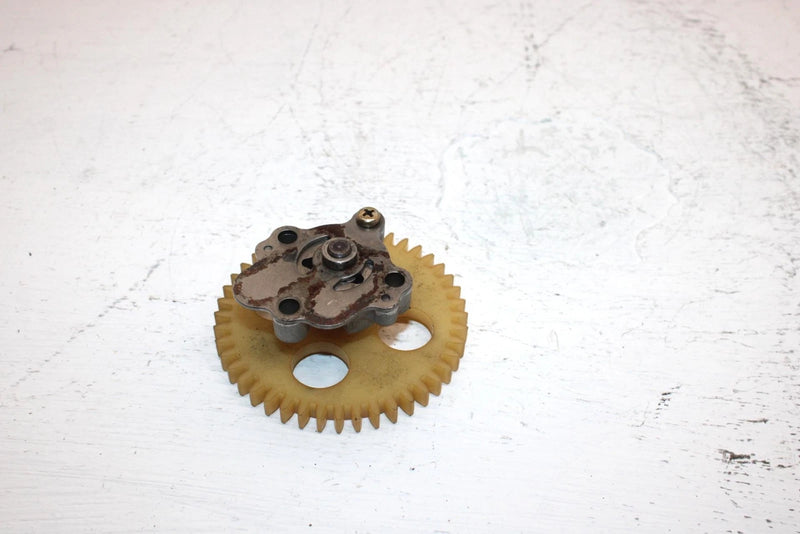 2007 Yamaha  Grizzly 350 2wd Oem Oil Pump Assembly 5UH-13300-00-00 AY28
