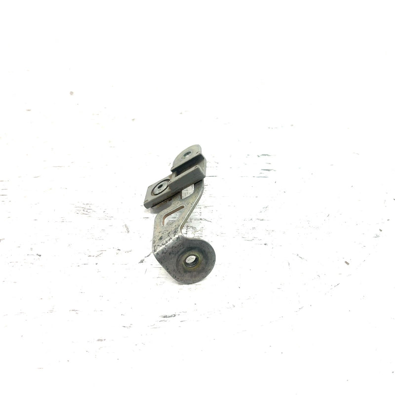 07 Can-Am Outlander 650 4x4 XT HO EFI OEM Engine Cover Support 705011461 AB17.1