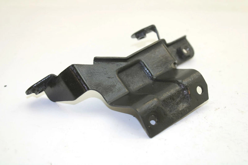 Yamaha OEM Airbox Bracket 8g8-14498-00-00 SY48