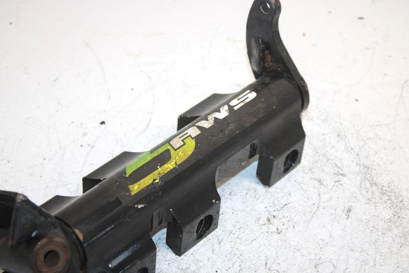 02 Arctic Cat Z 570 Oem Left Steering Knuckle 0703-649 SA176