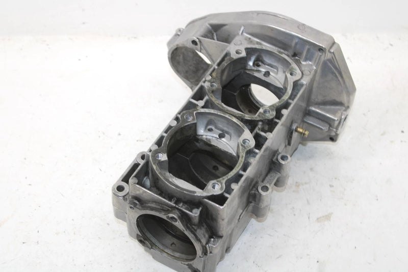 1987 Yamaha Phazer Oem Crankcase 8V0-15100-01-00 SY64