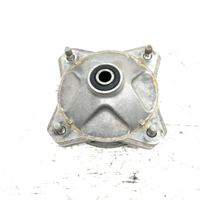 1994 Yamaha Timberwolf 250 OEM Front Wheel Hub 2XJ-25111-00-00 AY56