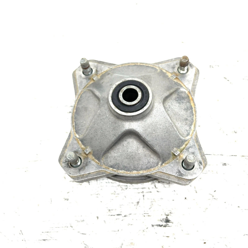 1994 Yamaha Timberwolf 250 OEM Front Wheel Hub 2XJ-25111-00-00 AY56