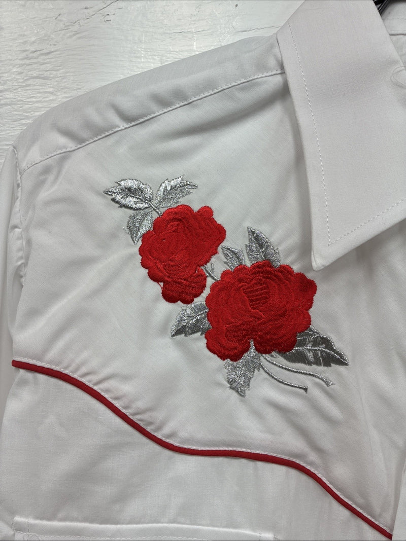 New Men’s ELY Cattleman White Red Rose Design Long Sleeve Pearl Snap Medium K-60