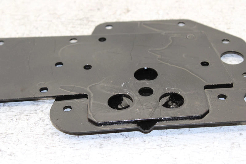 2000 Polaris Classic Touring Oem Right Suspension Bracket 1012440-067 SP54