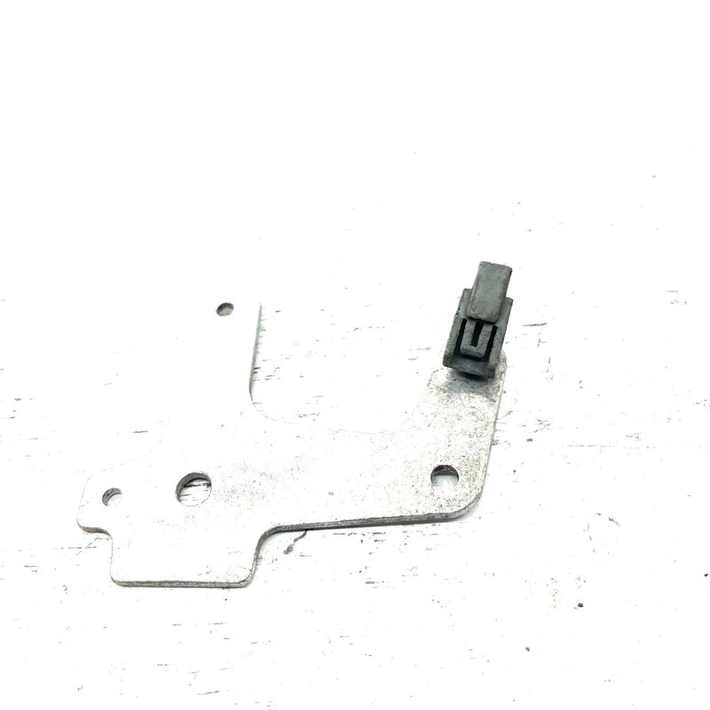 20-22 Can-Am Defender HD10 OEM Transmission Support Plate 420651046 XB0.3