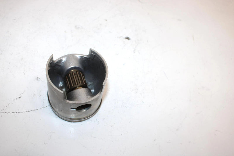 97 Polaris Sport Oem Piston (STD) 3084239 3085837 Q5512
