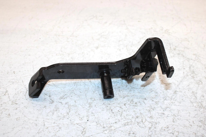 2004 Yamaha  Bruin 350 Oem Brake Pedal Bracket 5TE-F7412-10-00 AY24