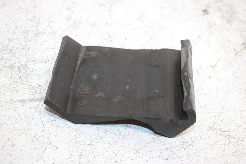 94 Yamaha Vmax 600 Oem Ski Stopper 8AB-23743-00-00 SY2