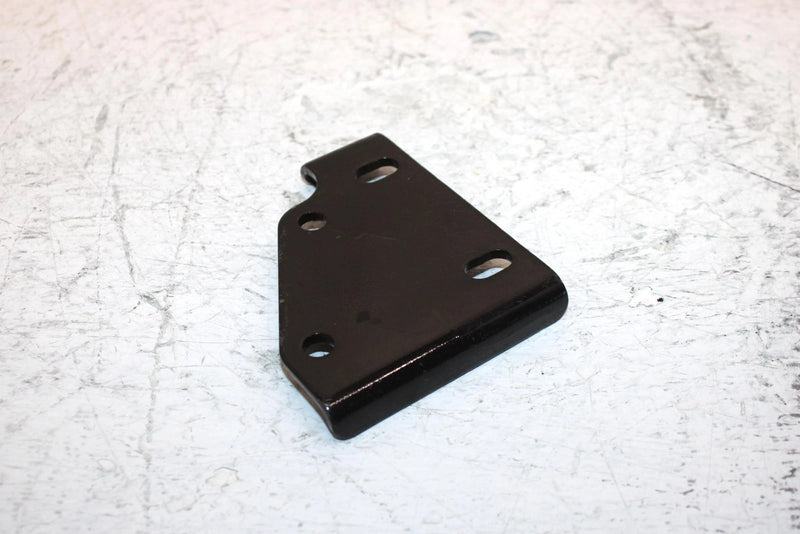 2000 Yamaha  Kodiak 400 Oem Exhaust Pipe Bracket 5GH-1477K-00-00 AY26