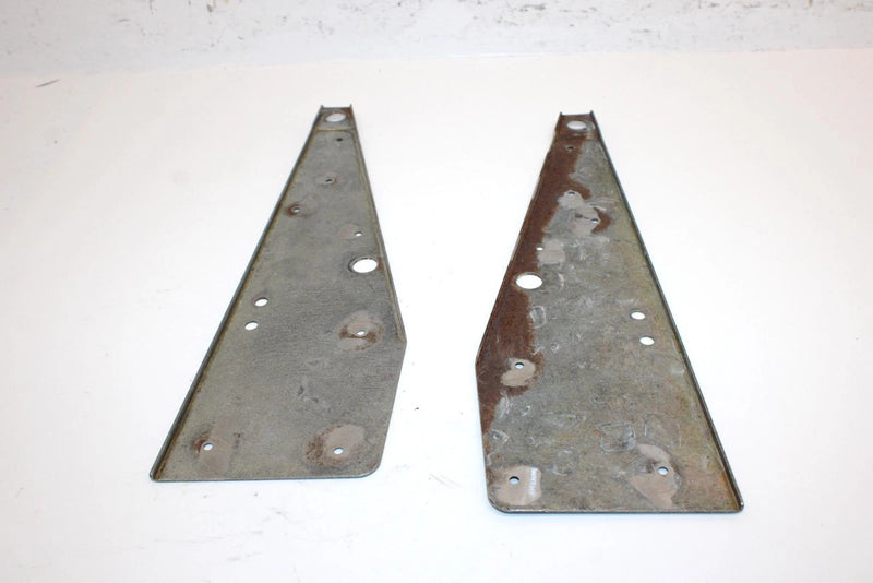 1988 Yamaha Phazer Oem Front Tunnel Bracket Set 83V-21910-01-00 SY26
